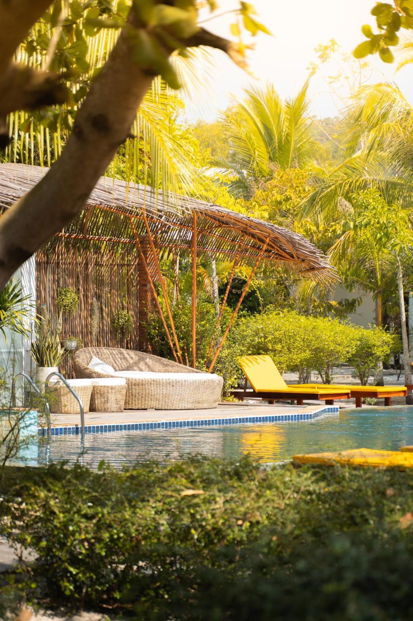 Long Set Resort Kaoh Touch Exterior photo
